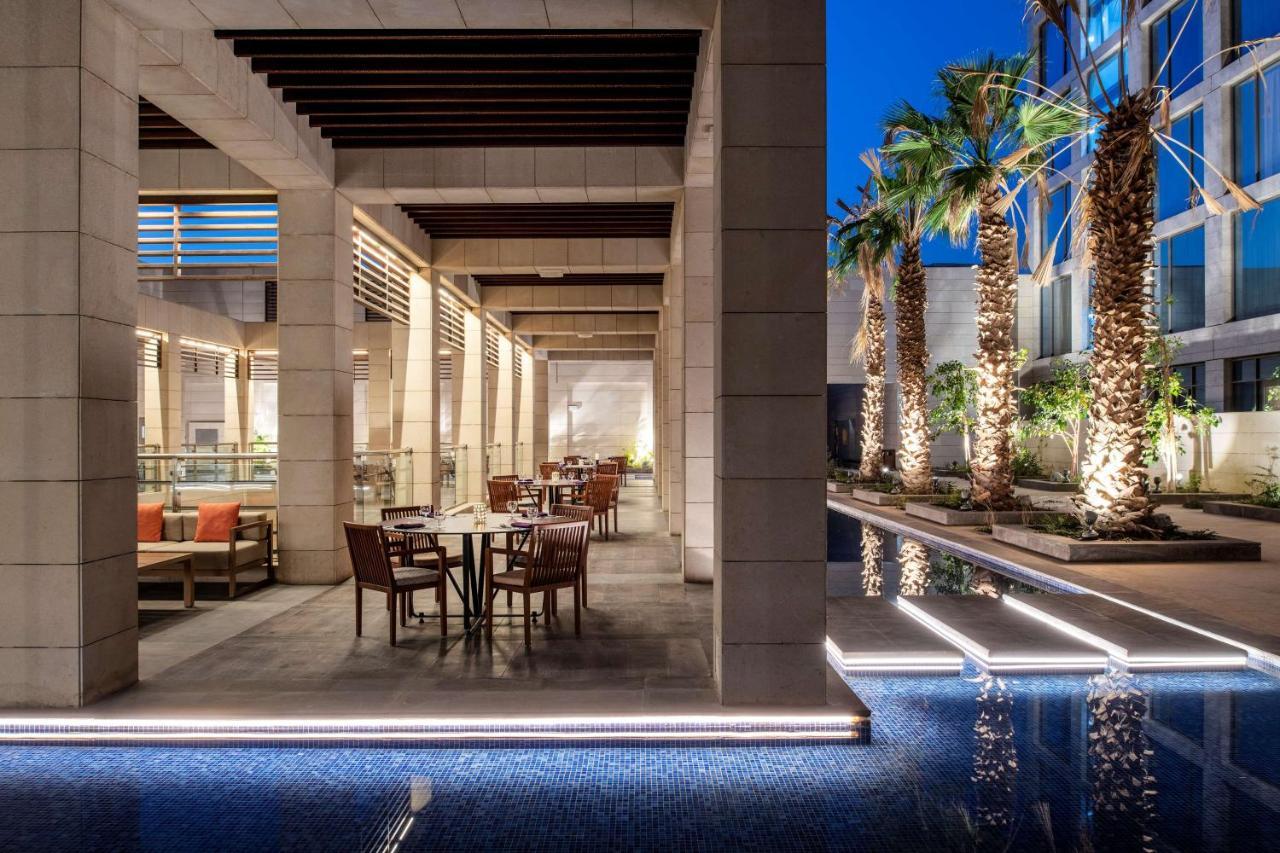 Doubletree Suites By Hilton - Riyadh Financial District Dış mekan fotoğraf