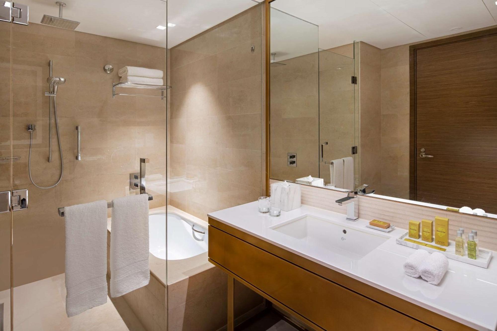 Doubletree Suites By Hilton - Riyadh Financial District Dış mekan fotoğraf
