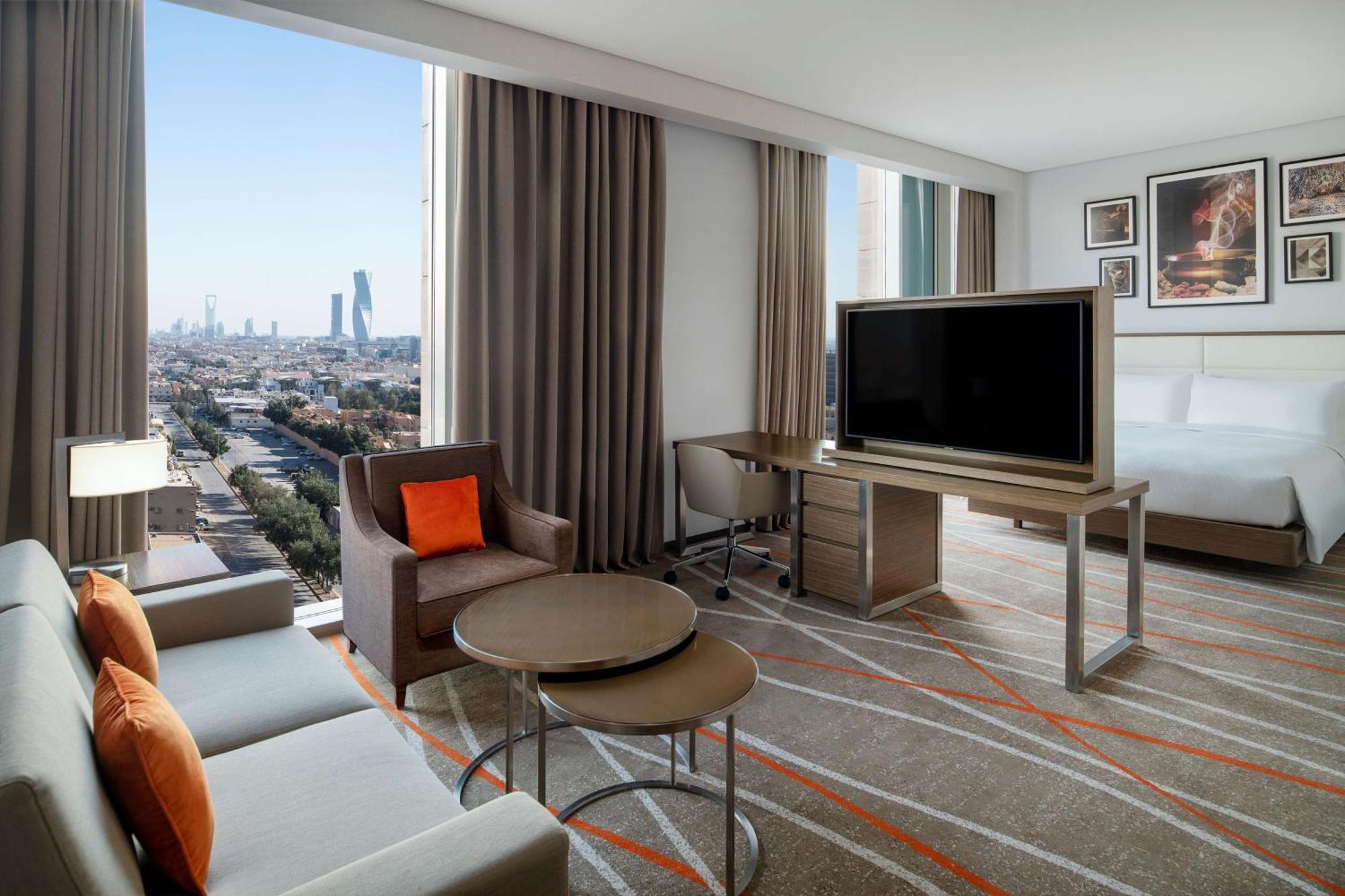 Doubletree Suites By Hilton - Riyadh Financial District Dış mekan fotoğraf